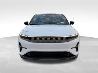 2024 Jeep Wagoneer S