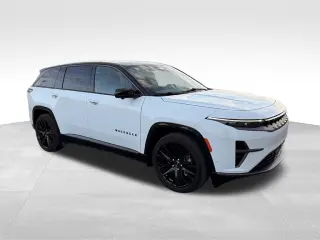 2024 Jeep Wagoneer S