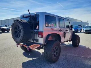 Jeep Wrangler Unlimited 2014 4x4 Sahara 4dr SUV