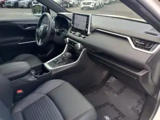 Toyota RAV4 Híbrido 2022 AWD XSE 4dr SUV