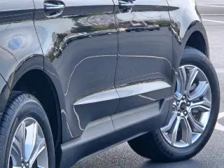 Ford Edge 2024 AWD Titanium SUV 4 puertas