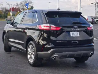 Ford Edge 2024 AWD Titanium SUV 4 puertas