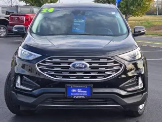 Ford Edge 2024 AWD Titanium SUV 4 puertas