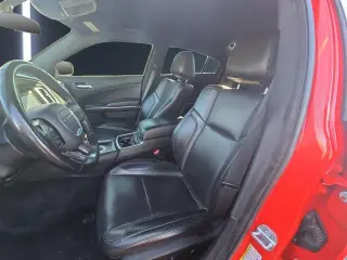 Dodge Charger 2019 SXT 4dr Sedán