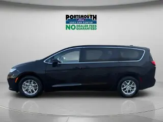 Chrysler Pacifica 2025 Select 4dr Furgoneta
