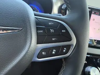 Chrysler Pacifica 2025 Select 4dr Mini-Van