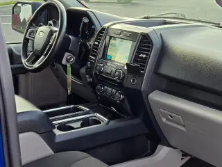 Ford F-150 2017 4x4 XL 4dr SuperCrew 5.5 ft. SB