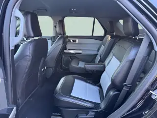 Ford Explorer 2023 AWD XLT 4dr SUV