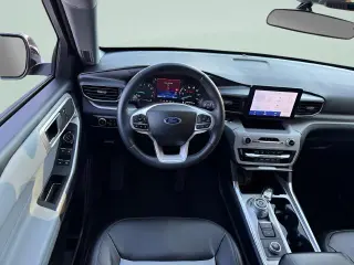 Ford Explorer 2023 AWD XLT 4dr SUV