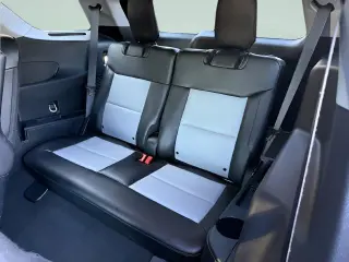 Ford Explorer 2023 AWD XLT 4dr SUV