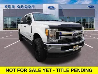 Ford F-250 Super Duty 2017 4x4 King Ranch 4dr Crew Cab 6.8 ft. SB Pickup