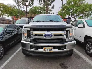 Ford F-250 Super Duty 2017 4x4 King Ranch 4dr Crew Cab 6.8 ft. SB Pickup
