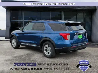 Ford Explorer 2023 XLT 4X4