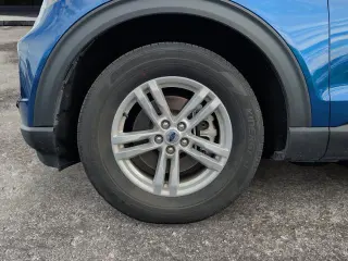 Ford Explorer 2023 XLT 4X4