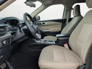 Ford Explorer 2023 XLT 4X4