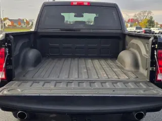 Ram 1500 2014 4x4 Express 4dr Crew Cab 5.5 ft. SB Pickup
