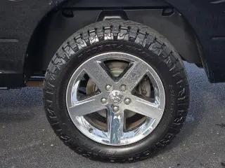 Ram 1500 2014 4x4 Express 4dr Crew Cab 5.5 ft. SB Pickup