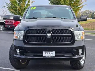 Ram 1500 2014 4x4 Express 4dr Crew Cab 5.5 ft. SB Pickup