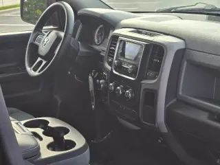 Ram 1500 2014 4x4 Express 4dr Crew Cab 5.5 ft. SB Pickup