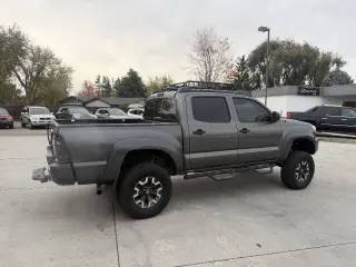 Toyota Tacoma 2014