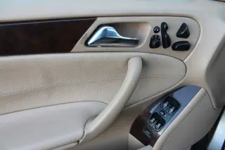 2002 Mercedes-Benz Clase C