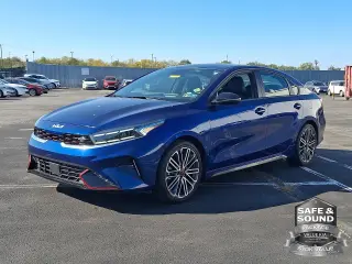 Kia Forte 2024 GT Sedán de 4 puertas 6M