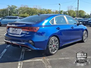 Kia Forte 2024 GT Sedán de 4 puertas 6M