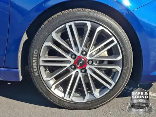 Kia Forte 2024 GT Sedán de 4 puertas 6M