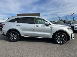 Kia Sorento Híbrido 2021 EX SUV 4 puertas