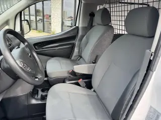 Nissan NV200 2019 S 4dr Cargo Mini-Van