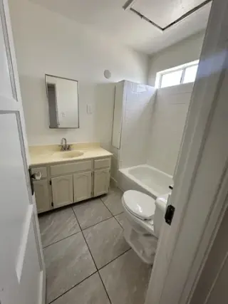 Newly remodeled 2 Bedroom