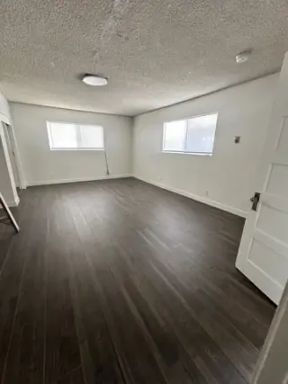 Newly remodeled 2 Bedroom
