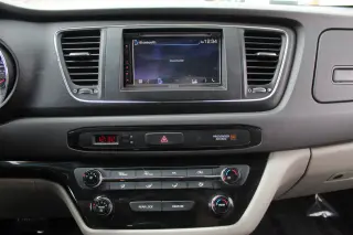 2016 Kia SEDONA
