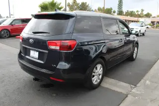 2016 Kia SEDONA