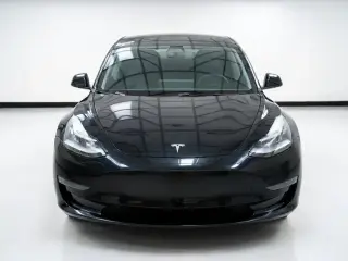Tesla Model 3 2018 Rango Medio 4 puertas Fastback