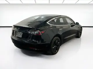 Tesla Model 3 2018 Rango Medio 4 puertas Fastback