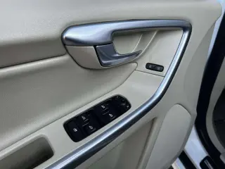 2015 Volvo XC60