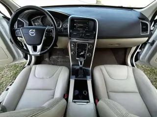 2015 Volvo XC60