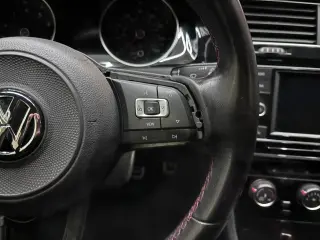 2021 VOLKSWAGEN GOLF GTI