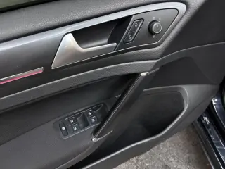2021 VOLKSWAGEN GOLF GTI