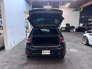 2021 VOLKSWAGEN GOLF GTI