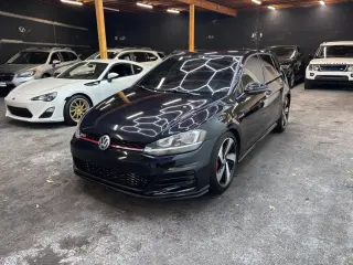 2021 VOLKSWAGEN GOLF GTI