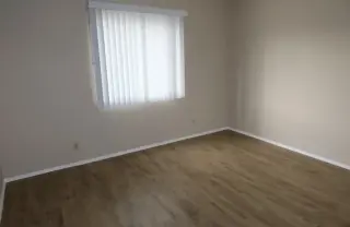 2 Bedroom Apt in Koreatown