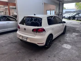 2014 VOLKSWAGEN GOLF