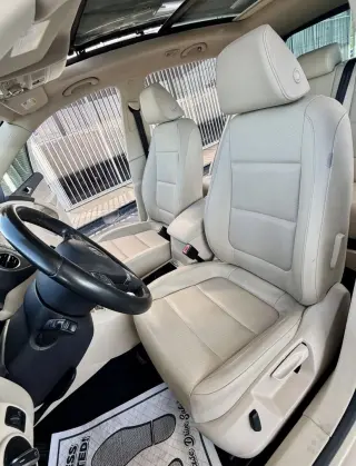 2011 VOLKSWAGEN TIGUAN