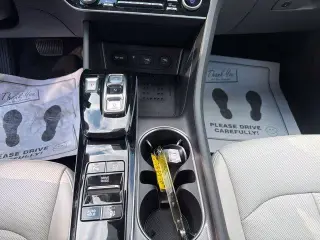 Hundai Sonata 2023 Limited 4dr Sedán