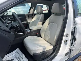 Hundai Sonata 2023 Limited 4dr Sedán