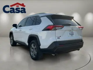 Toyota RAV4 2024 XLE 4dr SUV