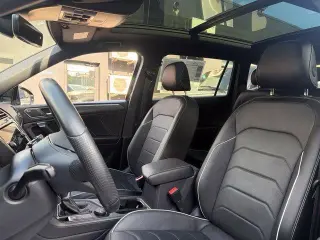 Volkswagen Tiguan 2024 AWD SEL R-Line 4Motion 4dr SUV