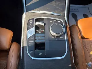BMW 3 Series 2023 AWD 330i xDrive 4dr Sedán